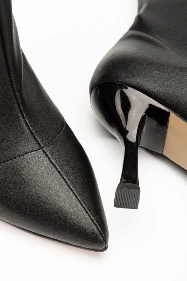 Bidebuvar VRT-023 Siyah Yüksek İnce Topuklu Streç Kadın Bot