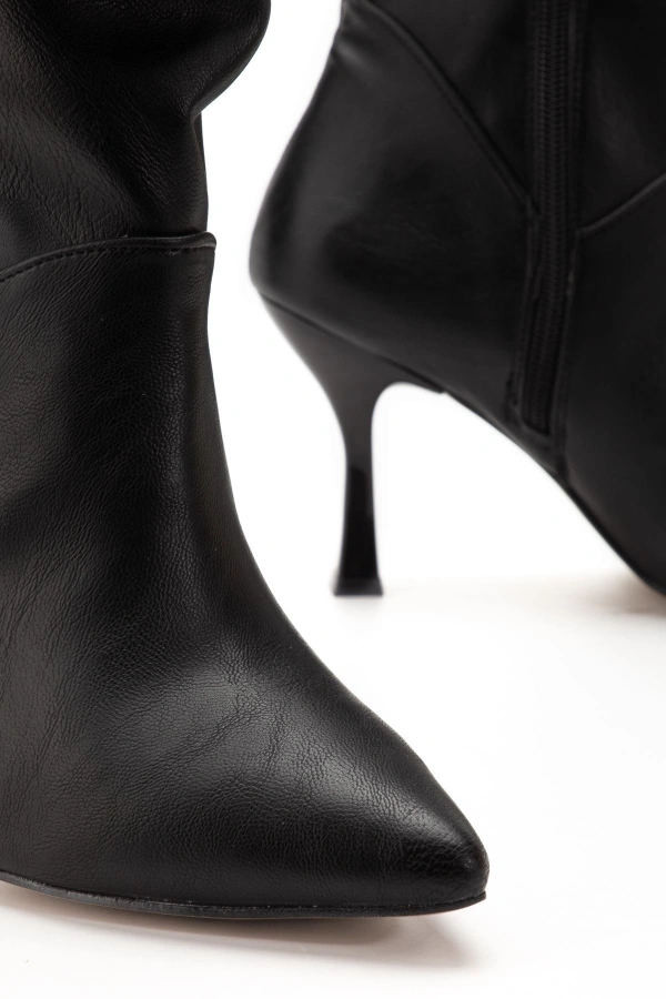 Bidebuvar VRT-024 Siyah Yüksek İnce Topuklu Körüklü Fermuarlı  Kadın Bot