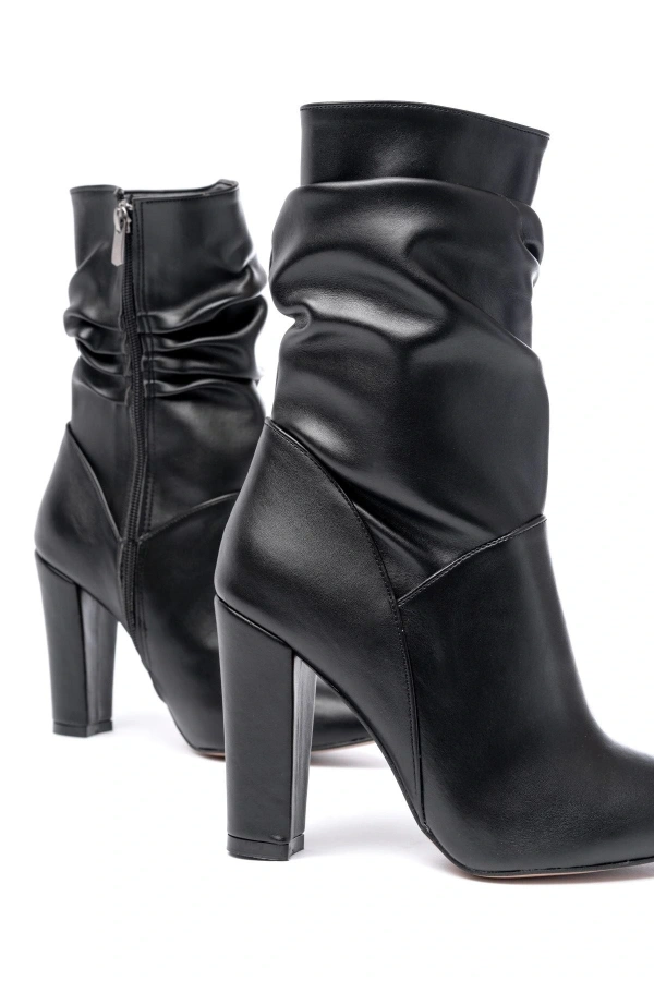 Bidebuvar VRT-4815 Siyah Yüksek Kalın Topuklu Körüklü Fermuarlı Kadın Bot