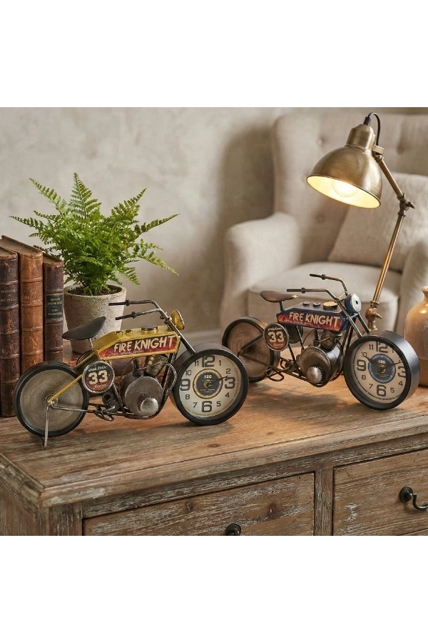 Bidebuvar Yarış Motoru Tasarımlı Masaüstü Saat