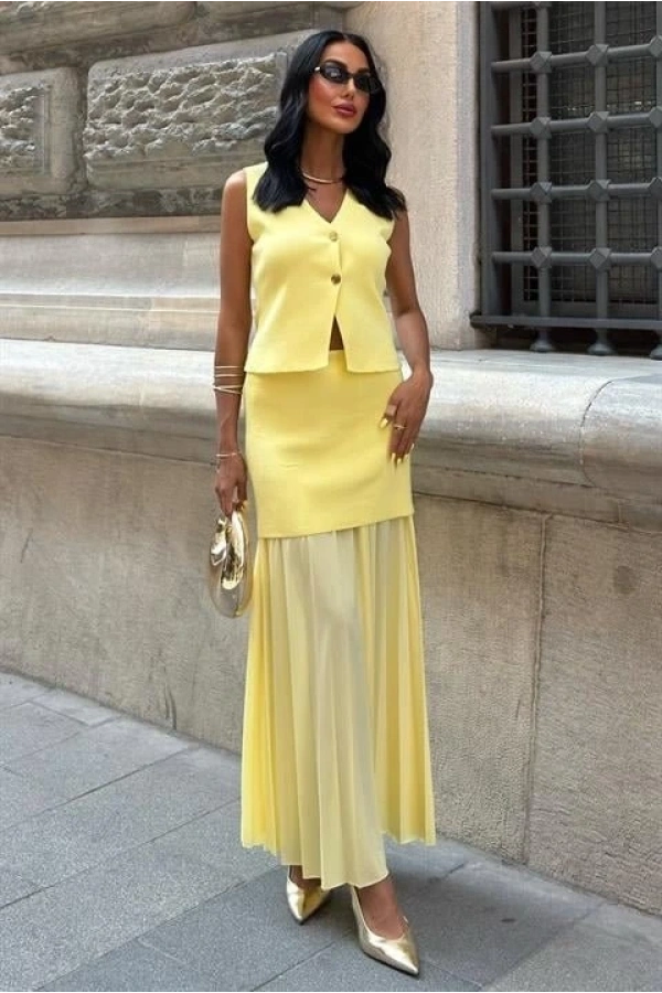 Bidebuvar Yelekli Ve Pilise Etekli Triko Takım 10001