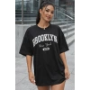 Bidebuvar Kadın Brooklyn New York Baskılı Oversize T-shirt