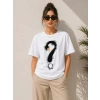 Bidebuvar Kuğu Figürlü Soru İşareti Baskılı Tişört Kısa Kol T-Shirt - Beyaz