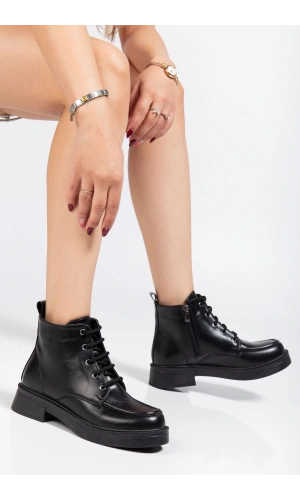 Bidebuvar 02-2001 Siyah Kırışık Rugan Bağcıklı Fermuarlı Günlük Kadın Bot