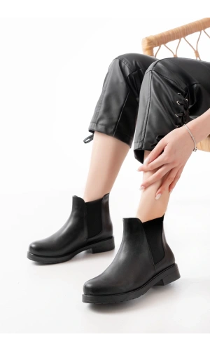 Bidebuvar 165-230 Siyah Lastikli Günlük Kadın Bot