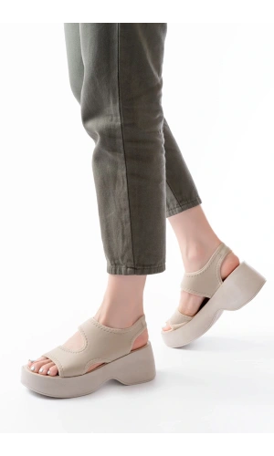 Bidebuvar 24414-573 Bej Dalgıç Günlük Dolgu Topuk Kadın Sandalet