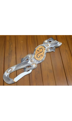 Bidebuvar Ahşap Duvara Asmalı Kertenkele Figürü