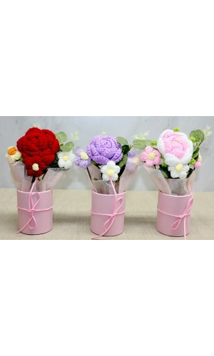 Bidebuvar El Örgüsü Saksıda Gül Buketi