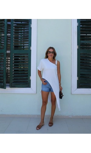 Bidebuvar Kadın Tek Omuzu Açık Askılı Asimetrik Kesim Detaylı Bluz