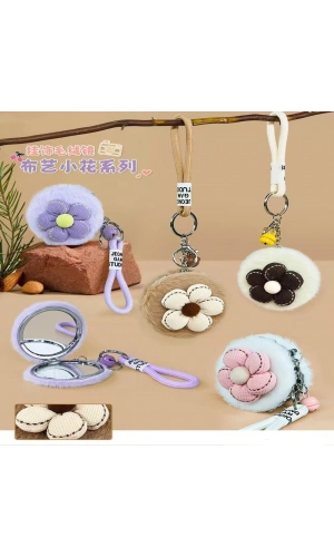 Bidebuvar Papatya Tasarımlı Peluş Cep Aynası