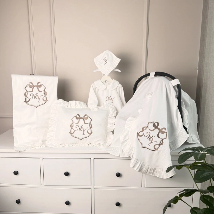 Pamuk Saten Hastane Çıkış Seti Yastık-Battaniye-Puset-Bebe Yaka Tulum