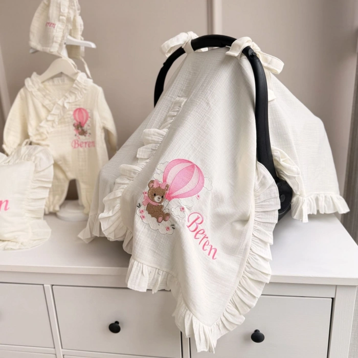 Nakışlı İşlemeli Müslin İsimli Fırfırlı Battaniye-Tulum-Yastık-Puset Örtüsü