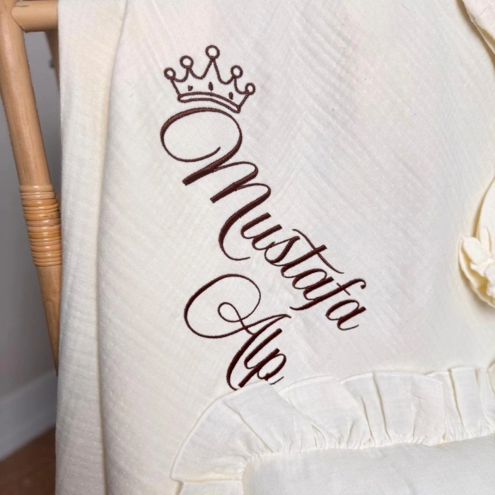 Müslin Ekru Set – Yastık, Battaniye, Puset Örtüsü ve Alt Üst Takım