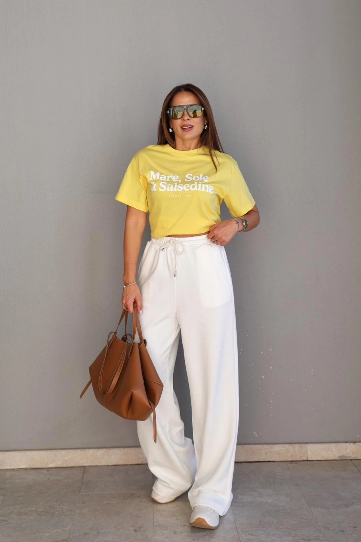 Beyaz Bol Paça Eşofman Altı