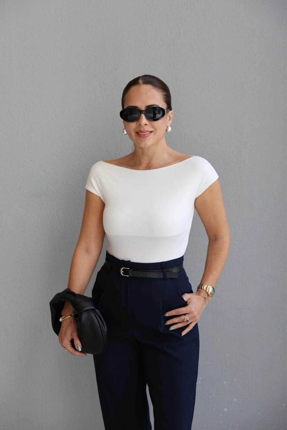 Ekru Kayık Yaka Body