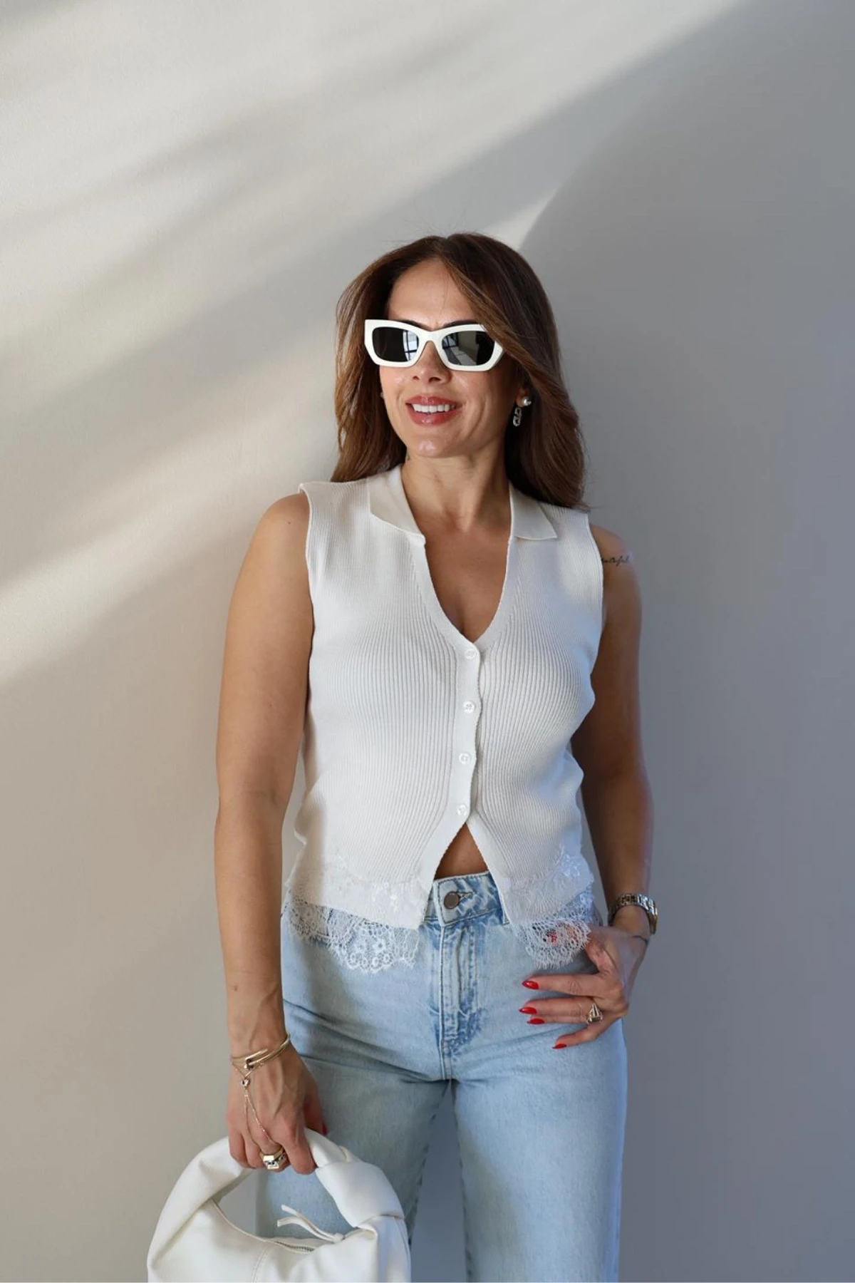 Ekru Dantel Detay Triko