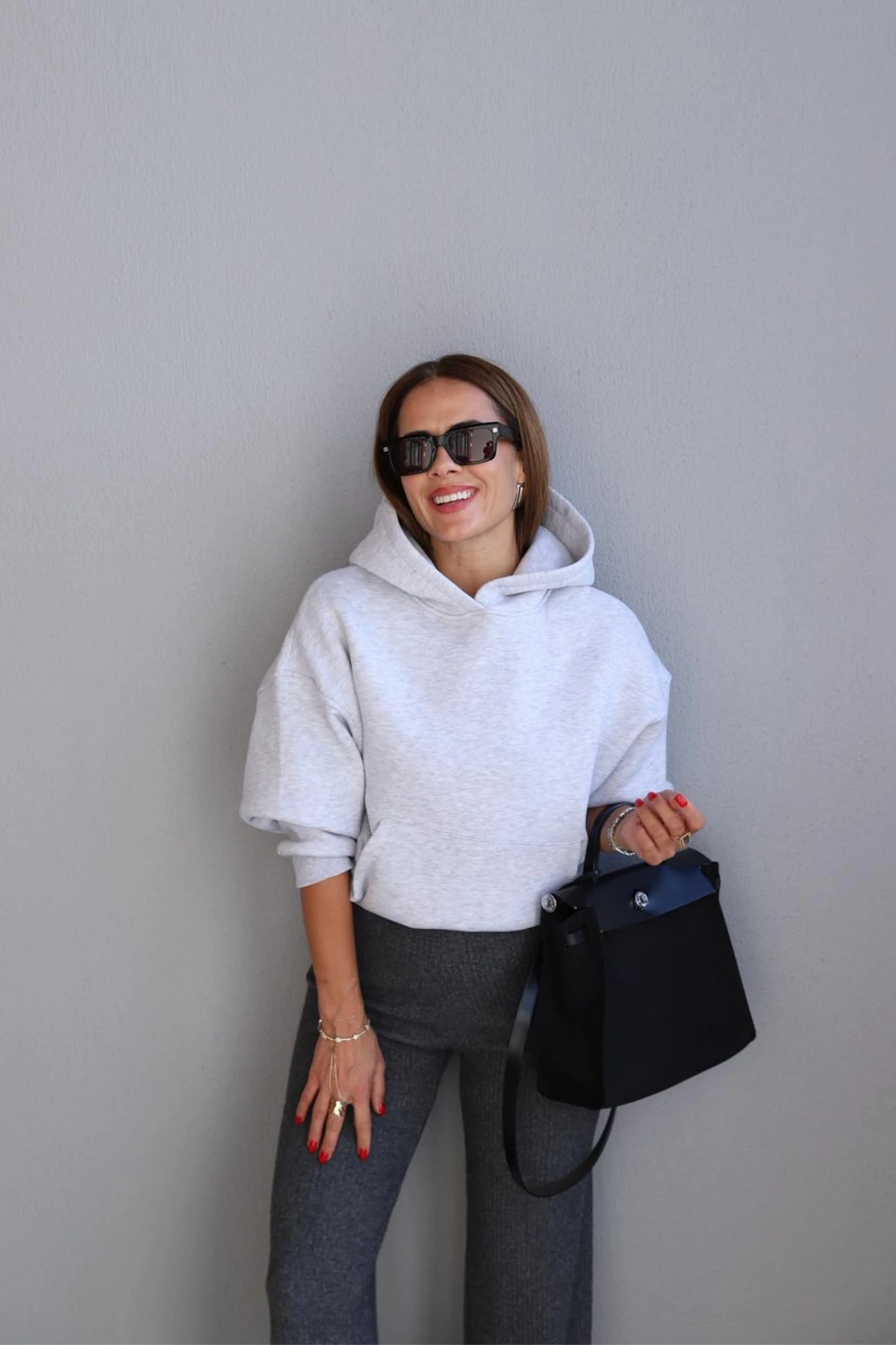 Gri Kapüşonlu Sweat