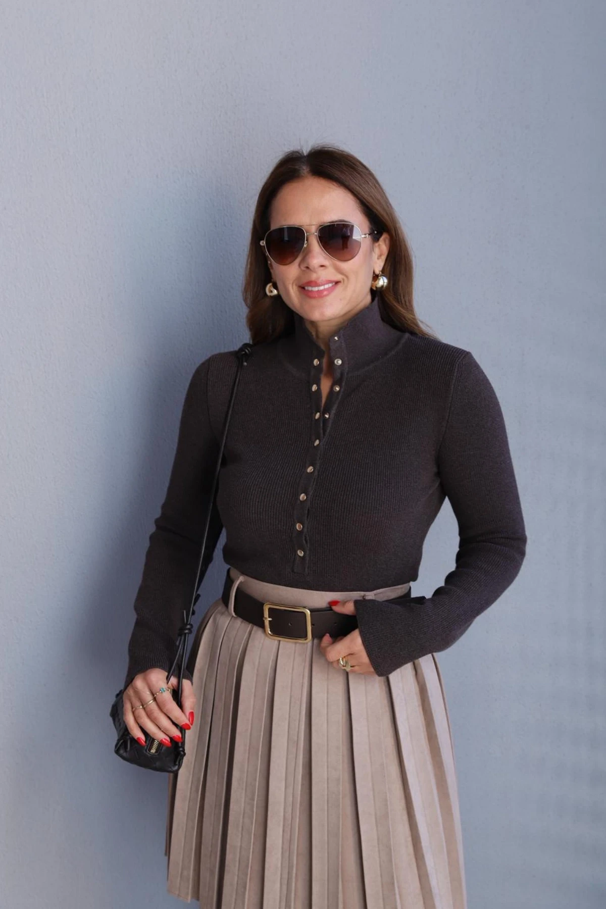 Kahverengi Çıtçıtlı Triko