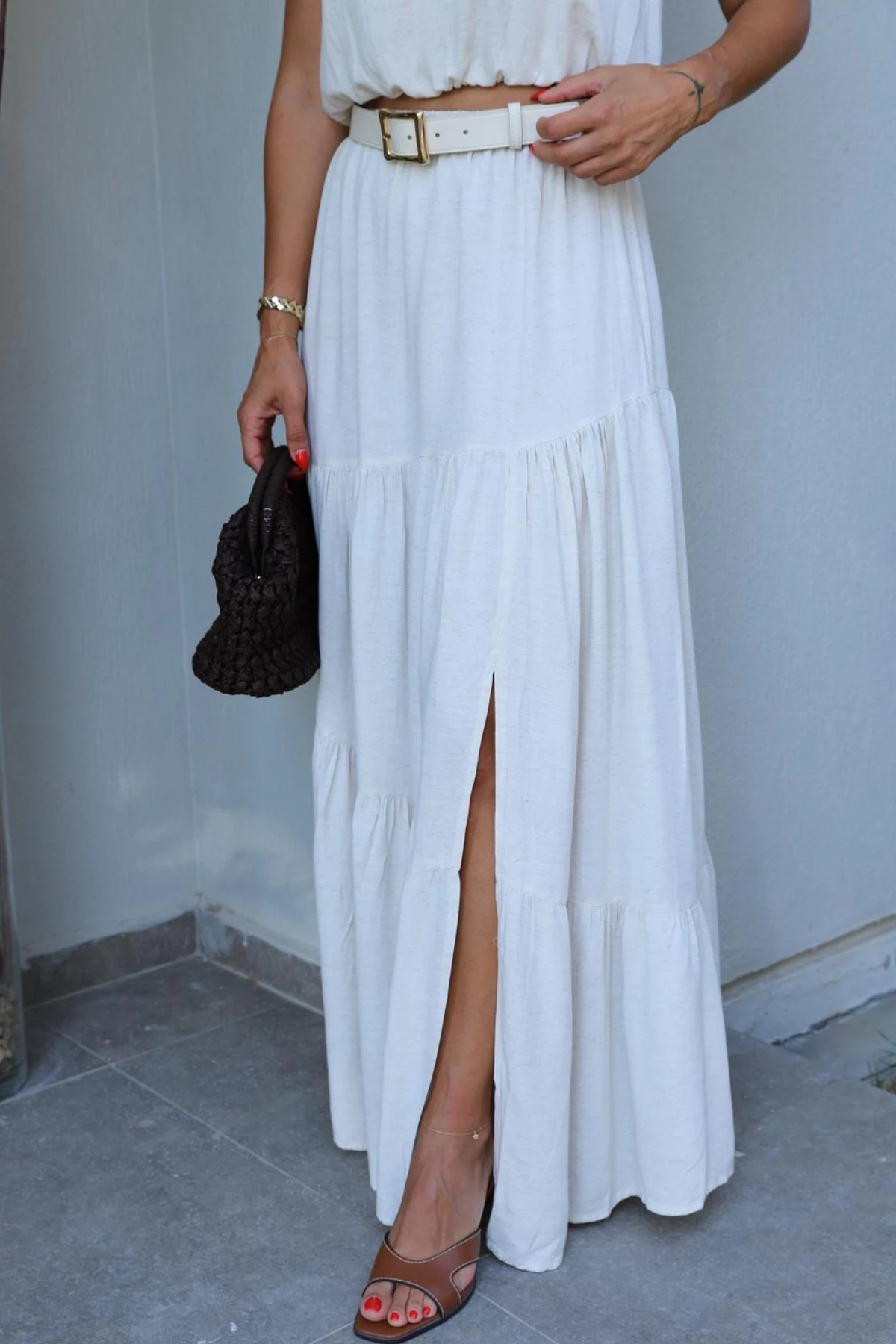 NATURAL Bel Lastik Detay Bluz Etek Takım