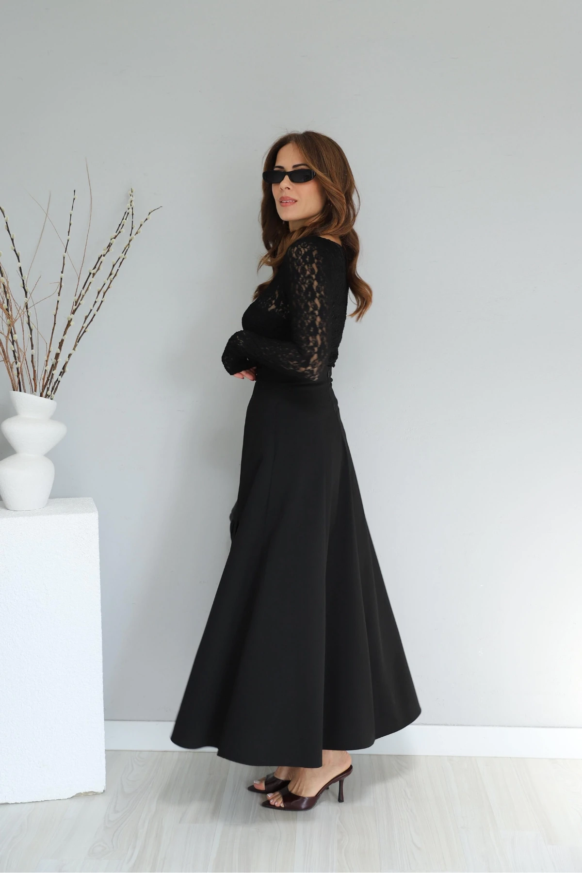 Siyah Yırtmaçlı Maxi Boy Etek