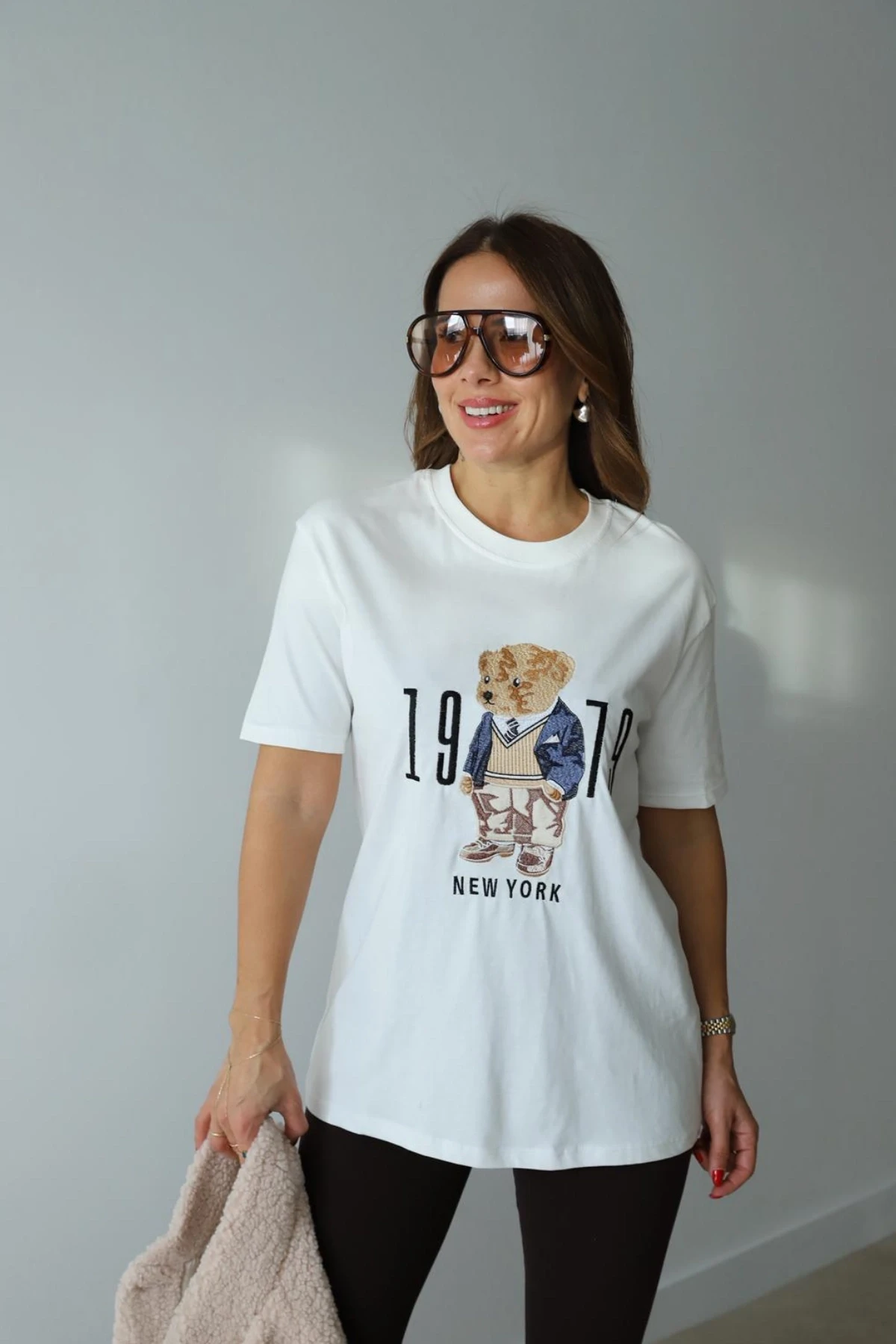 Teddy Nakış Detay Tshirt