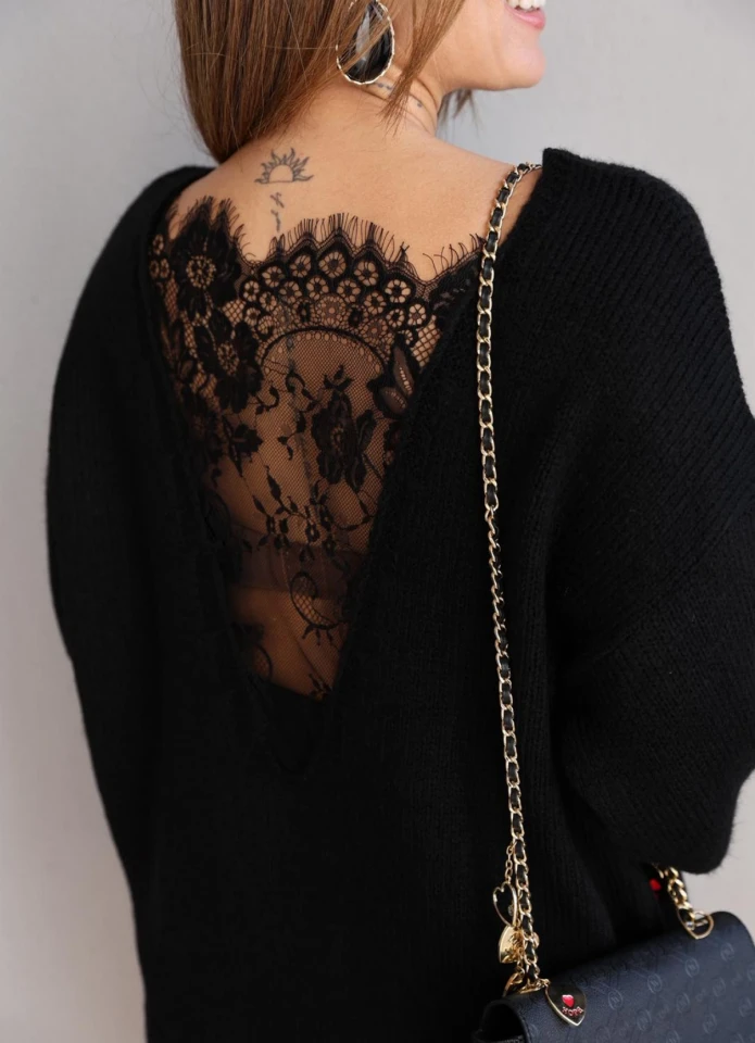 Siyah Sırt Dantel Detay Kazak