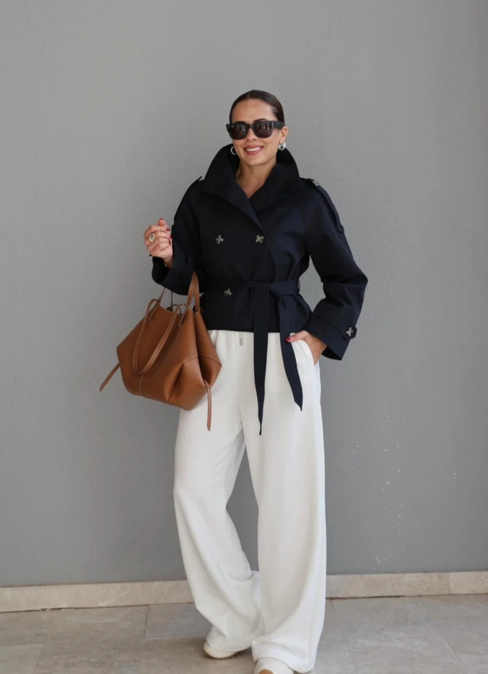 Beyaz Bol Paça Eşofman Altı