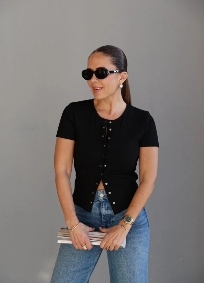 Siyah Çıtçıtlı Body