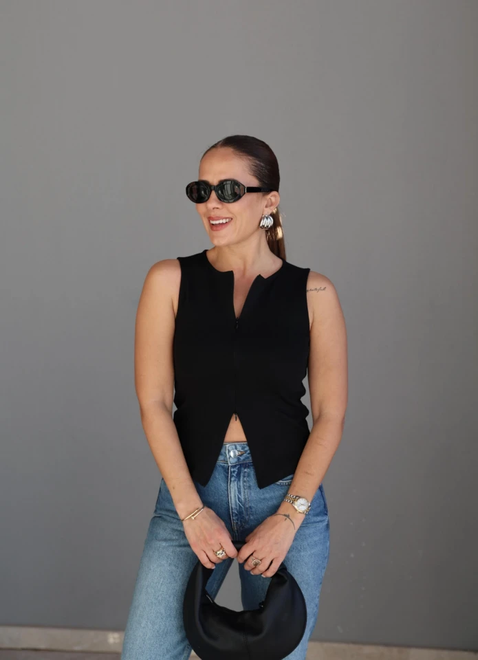 Siyah Fermuarlı Body