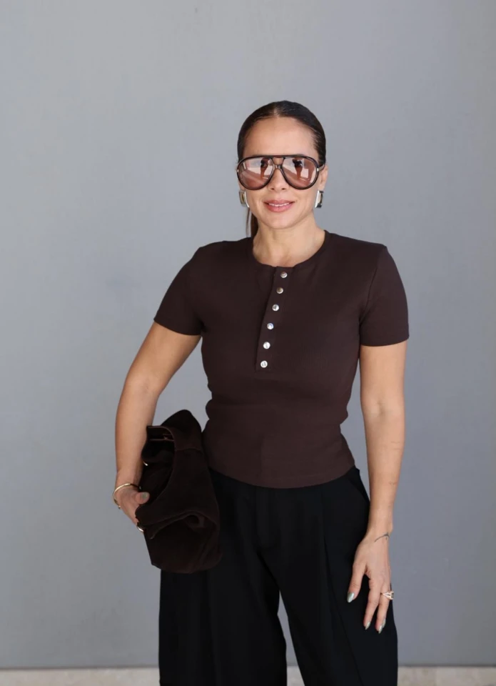 Kahverengi Çıtçıtlı Body