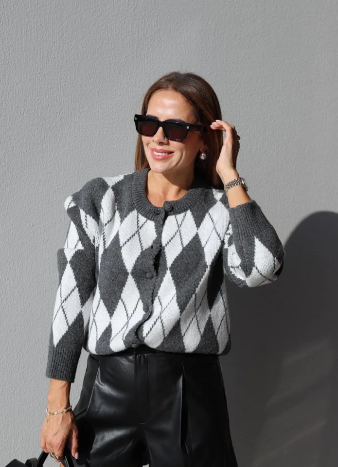 Baklava Desen Hırka