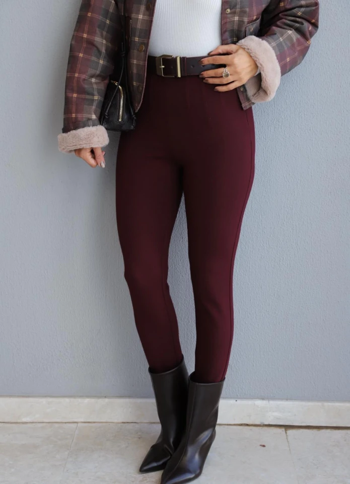 Bel Dikiş Detay Tayt Pantolon