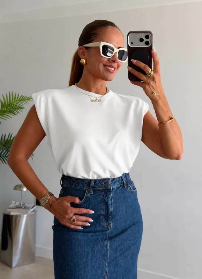 Beyaz Vatkalı Basic Tshirt