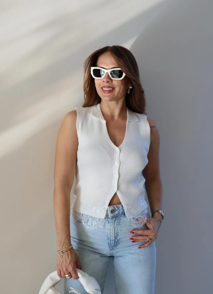 Ekru Dantel Detay Triko