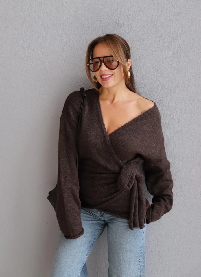 Kahverengi Bağlamalı Kazak