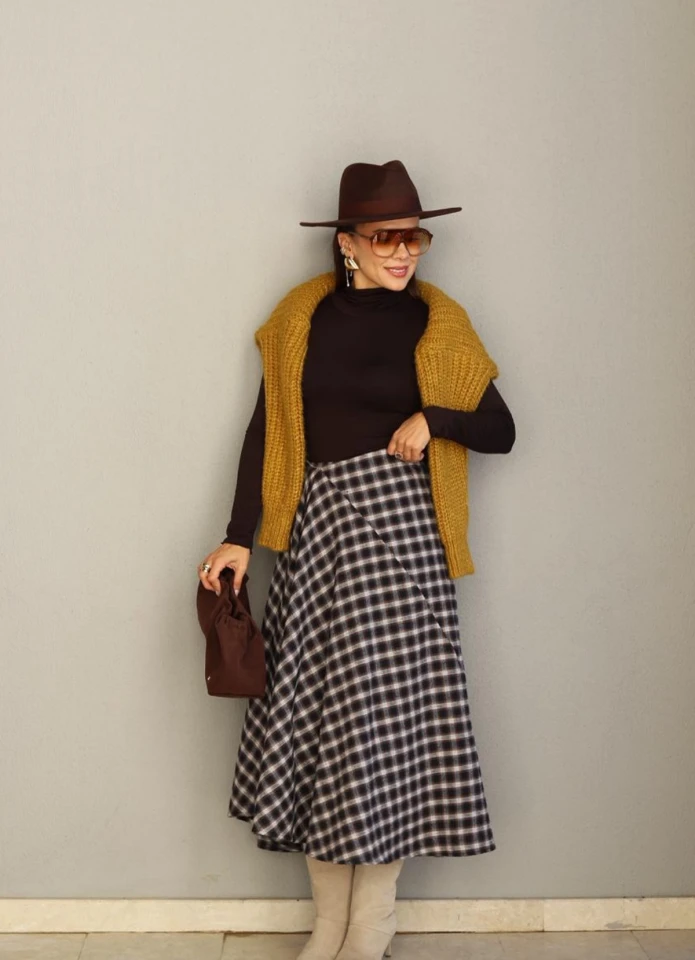 Kahverengi Ekoseli Etek