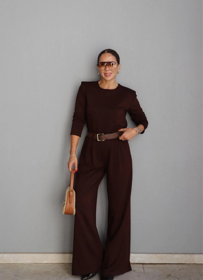 Kahverengi Vatkalı Bluz Pantolon Takım