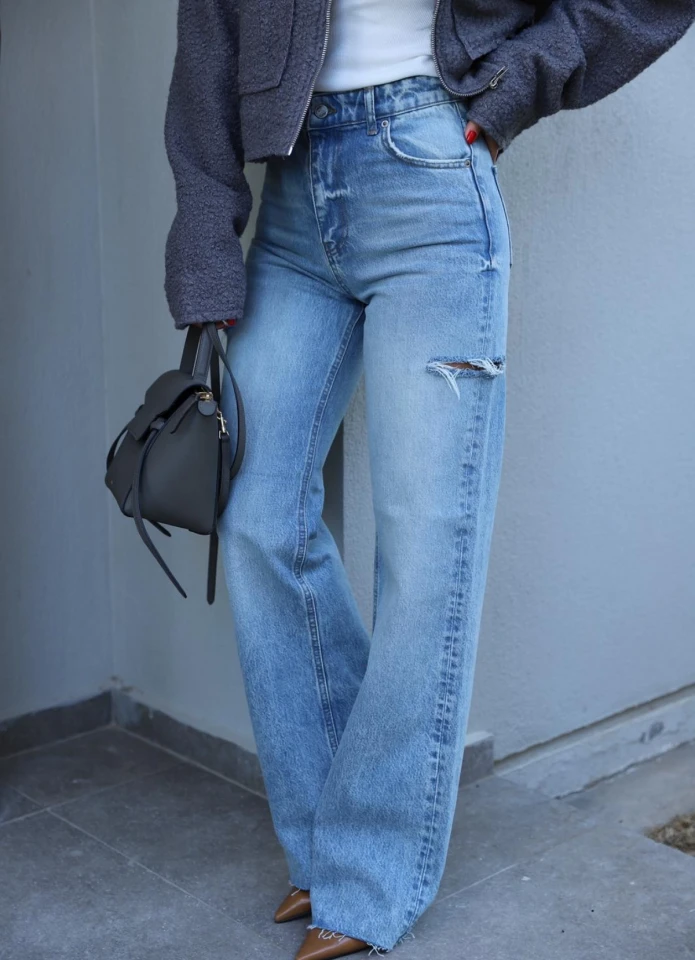 MAVİ Eskitme Detay Jean Pantolon