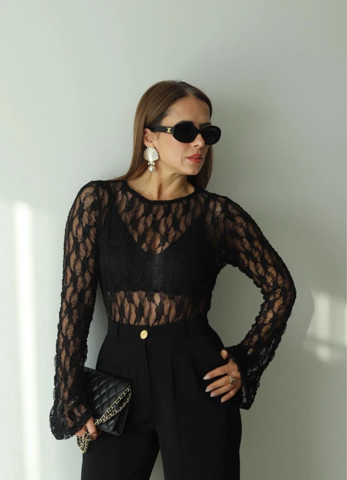 Siyah Dantel Bluz