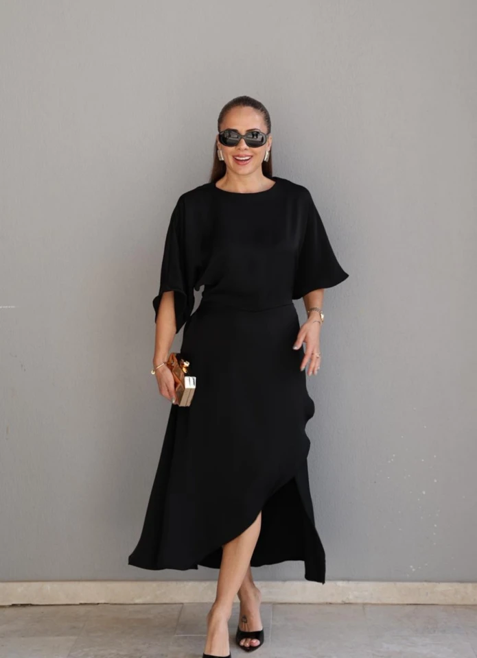 Siyah Maxi Saten Elbise