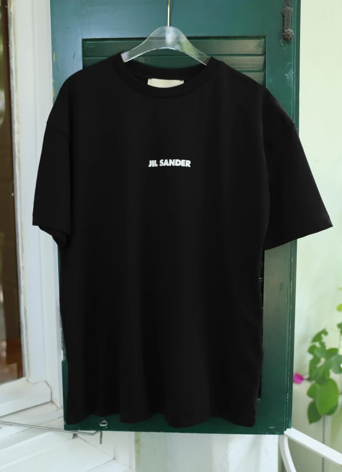 Siyah Yazı Baskılı Tshirt