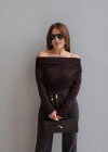 Acı Kahverengi Parçalı Madonna Yaka Bluz