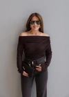 Acı Kahverengi Parçalı Madonna Yaka Bluz