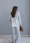 Gri Sırt Detay Blazer Pantolon Takım
