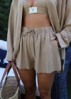 Bel Lastik Detay Keten Şort