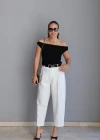 Beyaz Pens Detay Kemerli Pantolon