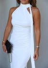 Beyaz Sırt Dekolte Detay Elbise