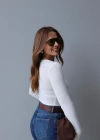 Ekru Yaka Toka Detay Bluz