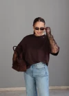 Kahverengi Kol Dantel Detay Tshirt