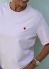 PEMBE Kalp Nakışlı Basic Tshirt